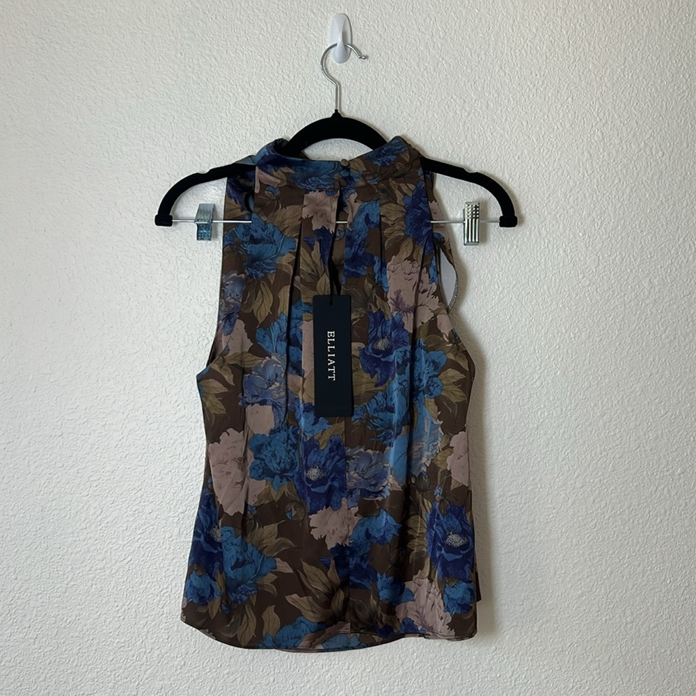 Elliatt SET Erin Pants and Erin Blouse in multicolor floral size Small - Picture 4 of 10